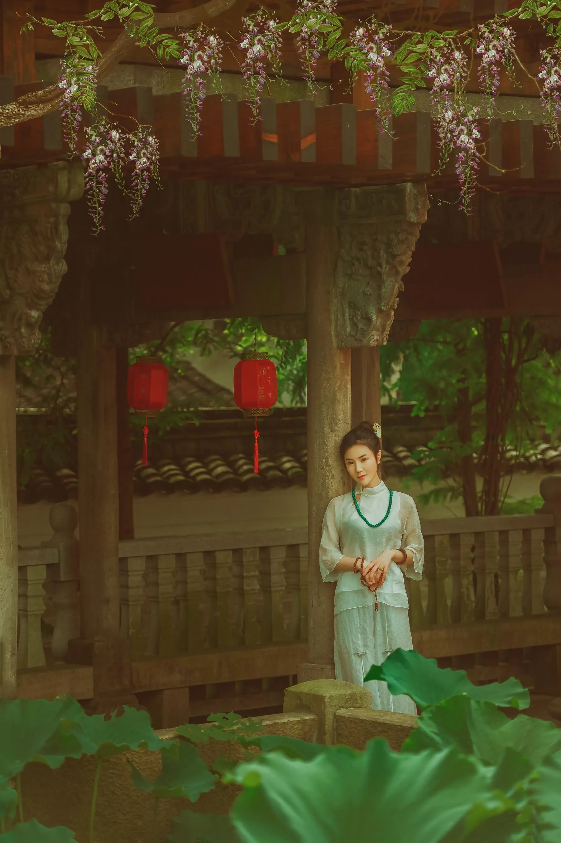 [YITUYU艺图语]2021.08.14 赏荷记 颗颗树 [36P]插图3
